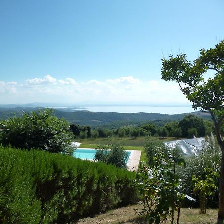 Agriturismo La Bicocca - Apt. "Il Leccio" 카스텔리고네 외부 사진