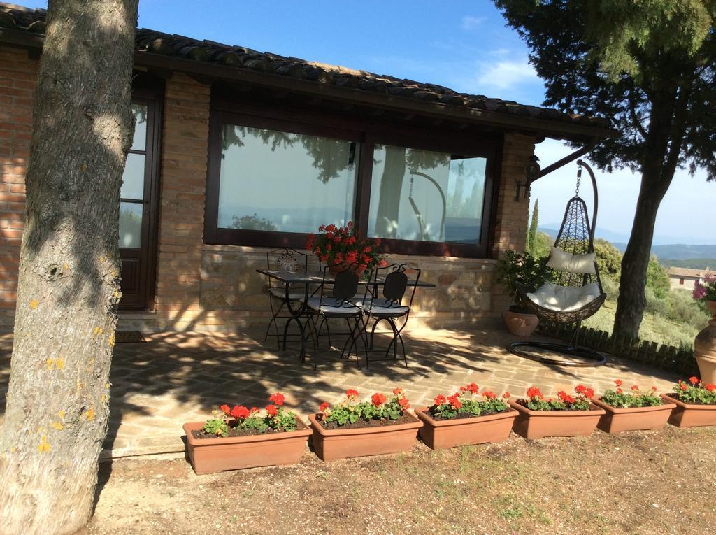 Agriturismo La Bicocca - Apt. "Il Leccio" 카스텔리고네 외부 사진