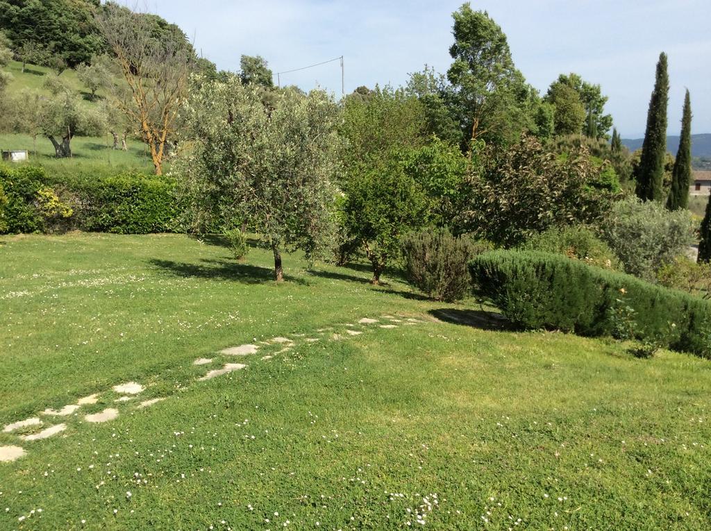 Agriturismo La Bicocca - Apt. "Il Leccio" 카스텔리고네 외부 사진