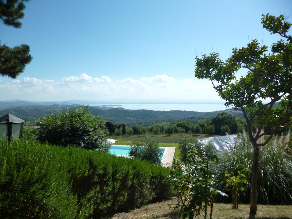 Agriturismo La Bicocca - Apt. "Il Leccio" 카스텔리고네 외부 사진